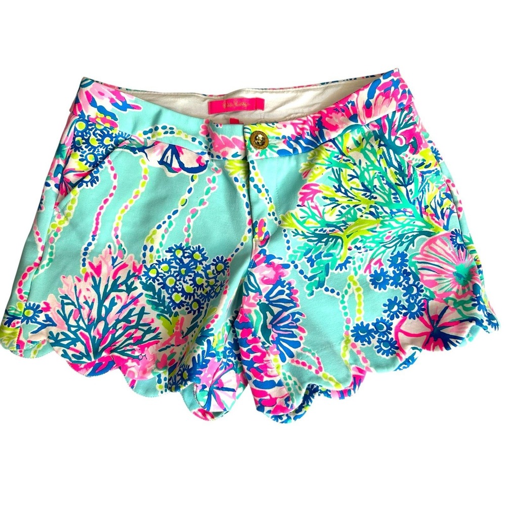 Lilly Pulitzer Buttercup  Knit Scalloped Shorts Floral Size 2 Beach you To It